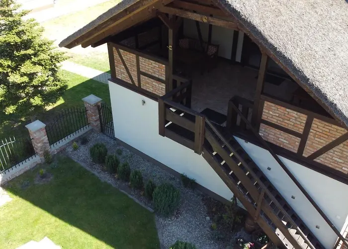 Nadmorska Strzecha Casa de Férias