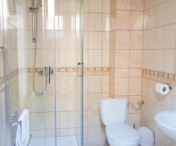 Nadmorska Strzecha Tatil Evi *